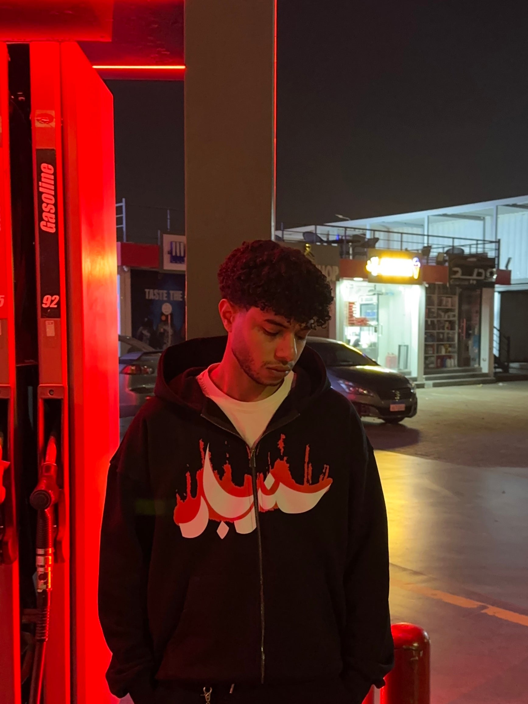 Redline oversize black zip-up hoodie